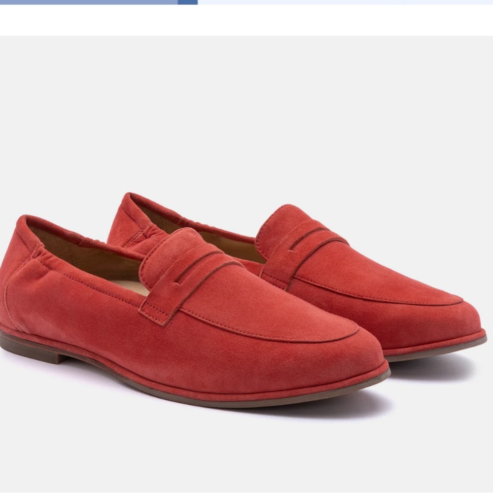 ABEO Strada Loafer NWOT